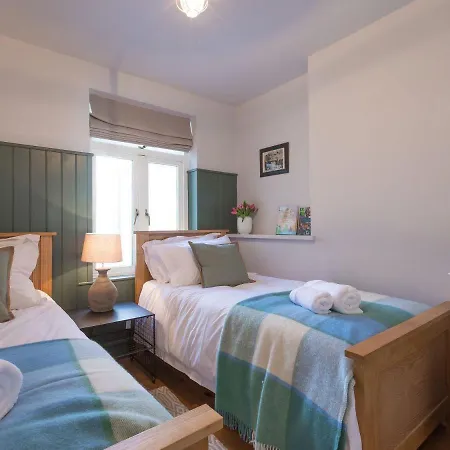 Marchbourne Holiday home *